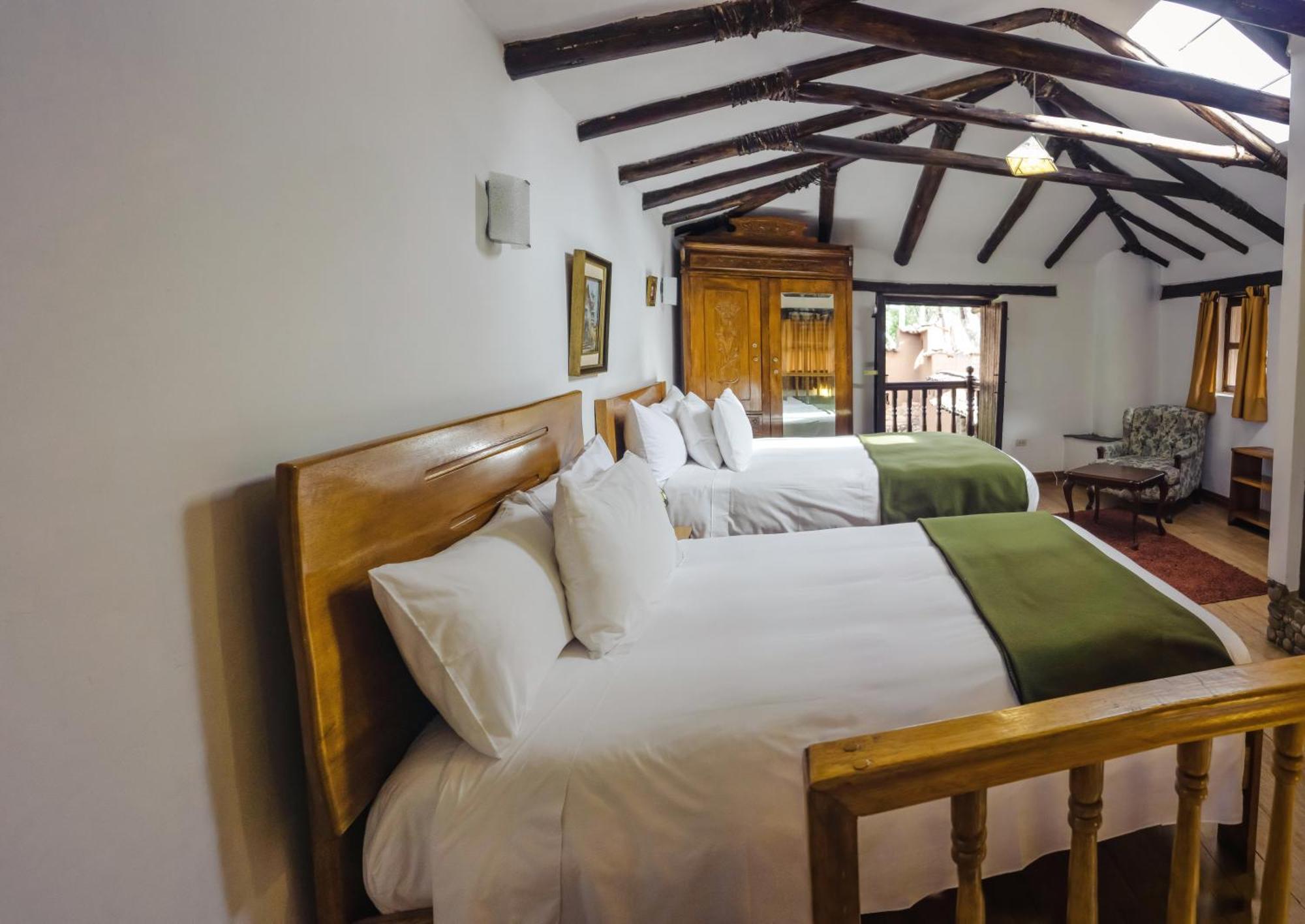 Lizzy Wasi Hotel 3*